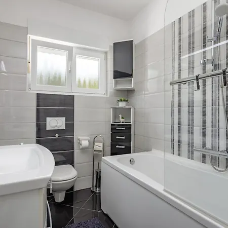 With Sea View Or Outdoor Jacuzzi *