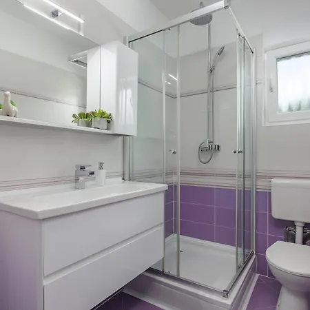 With Sea View Or Outdoor Jacuzzi Apartament