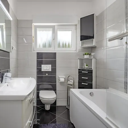 Διαμέρισμα With Sea View Or Outdoor Jacuzzi *