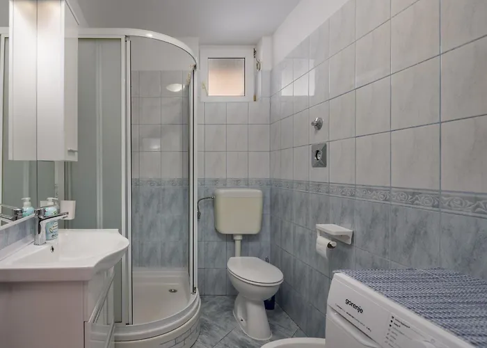 Apartment With Sea View Or Outdoor Jacuzzi *