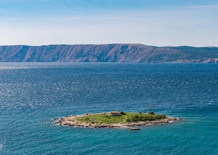 Apartment With Sea View Or Outdoor Jacuzzi