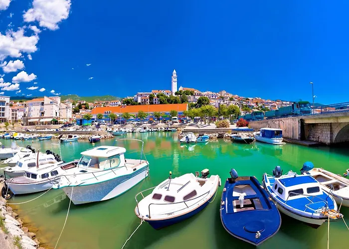 With Sea View Or Outdoor Jacuzzi Apartment Novi Vinodolski