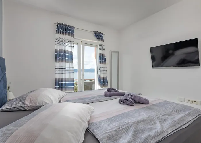 With Sea View Or Outdoor Jacuzzi *